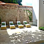 Casa Almendro