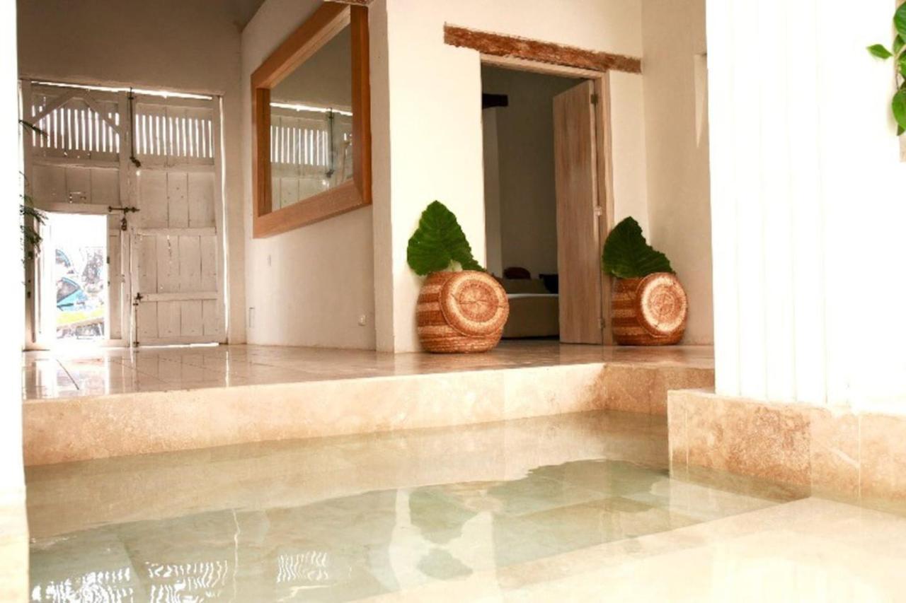 Casa Almendro *